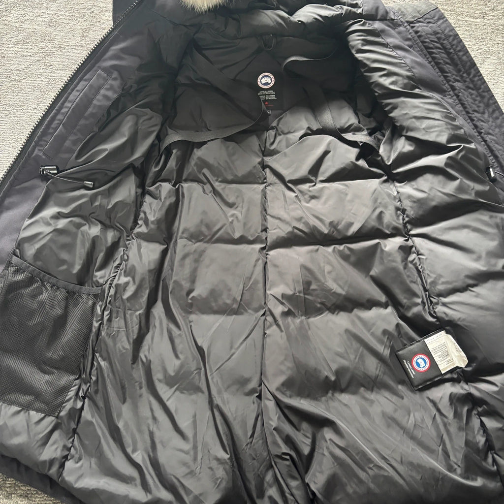 Canada Goose womens navy rossclair parka down coat size xs