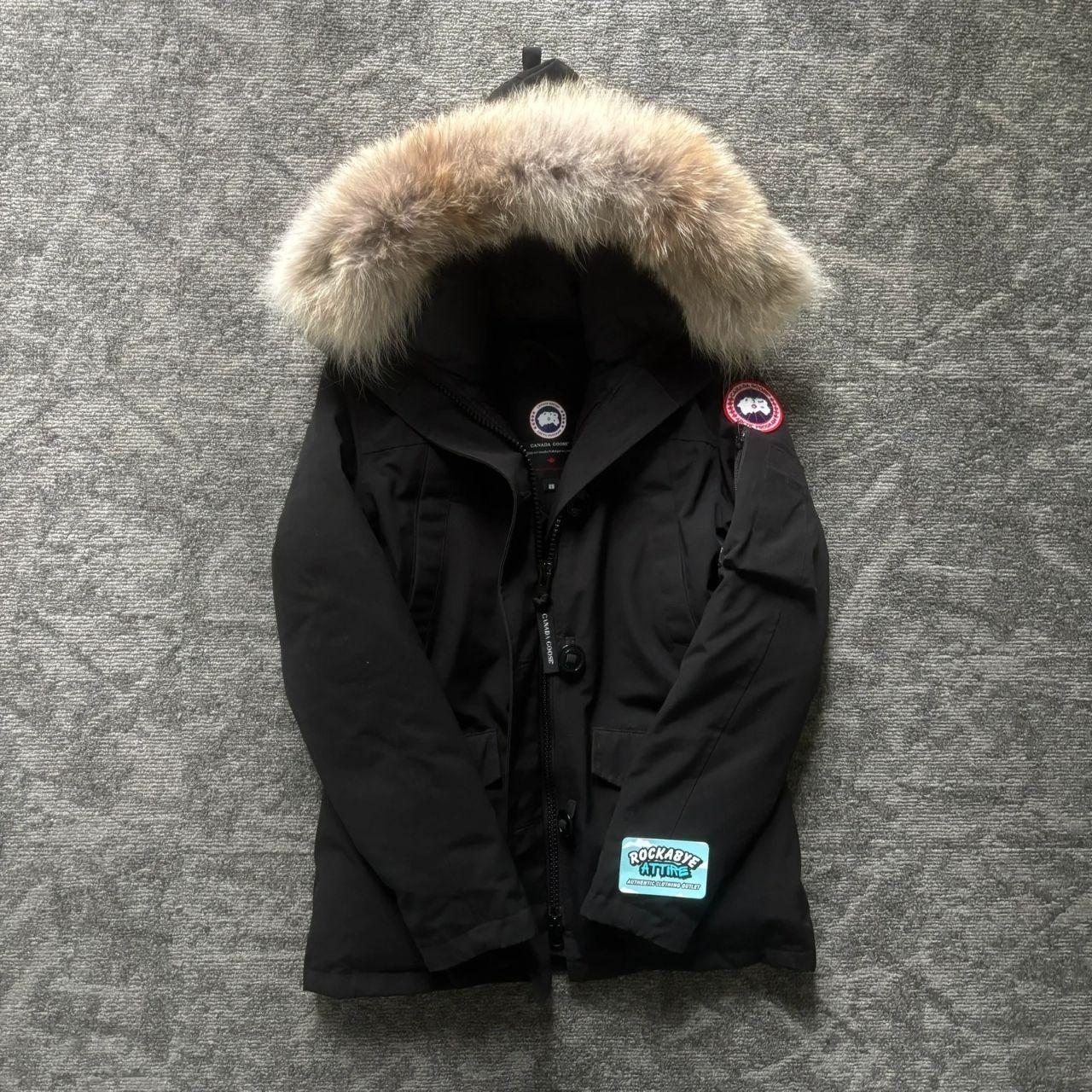 Canada Goose womens black Montebello parka down coat size medium
