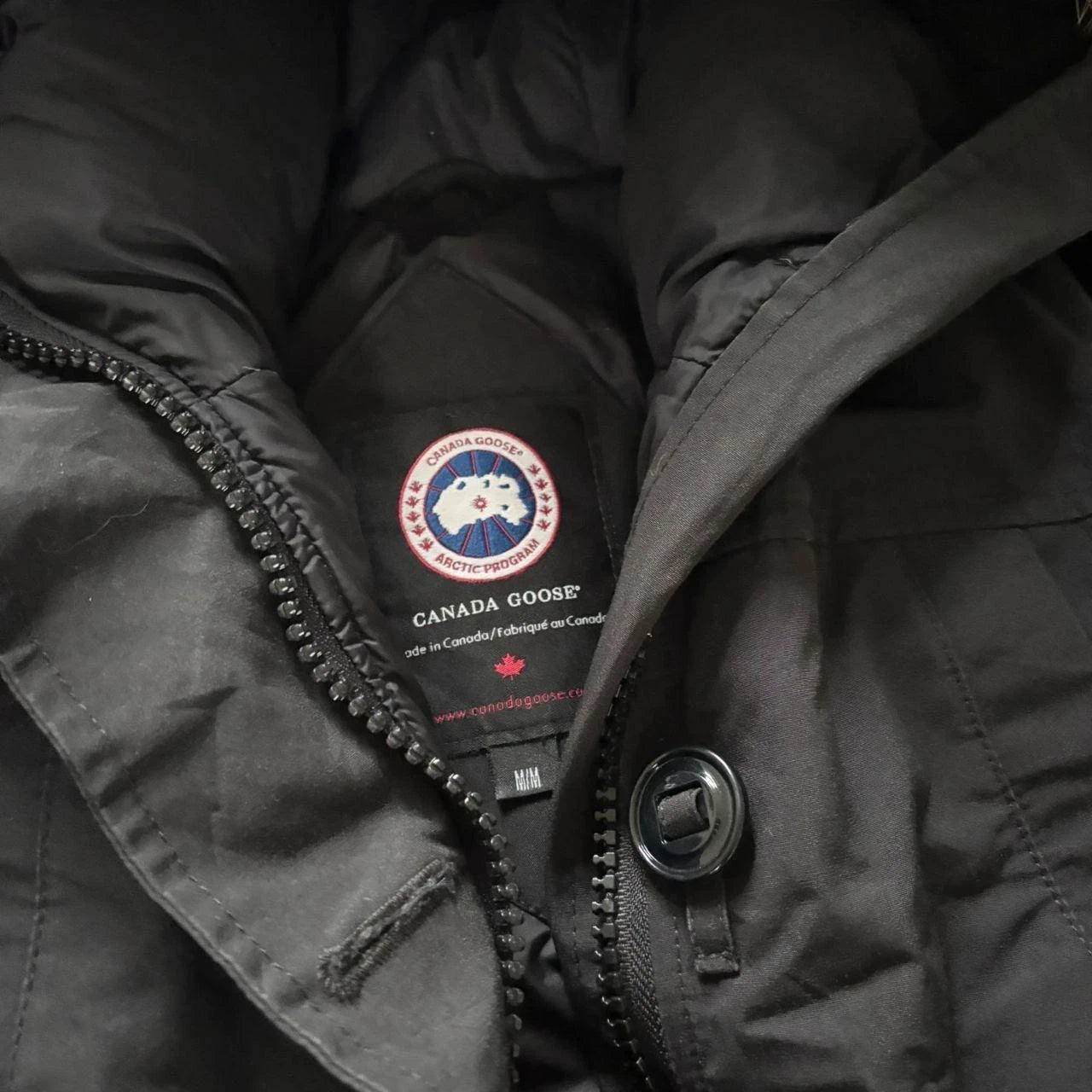 Canada Goose womens black Montebello parka down coat size medium