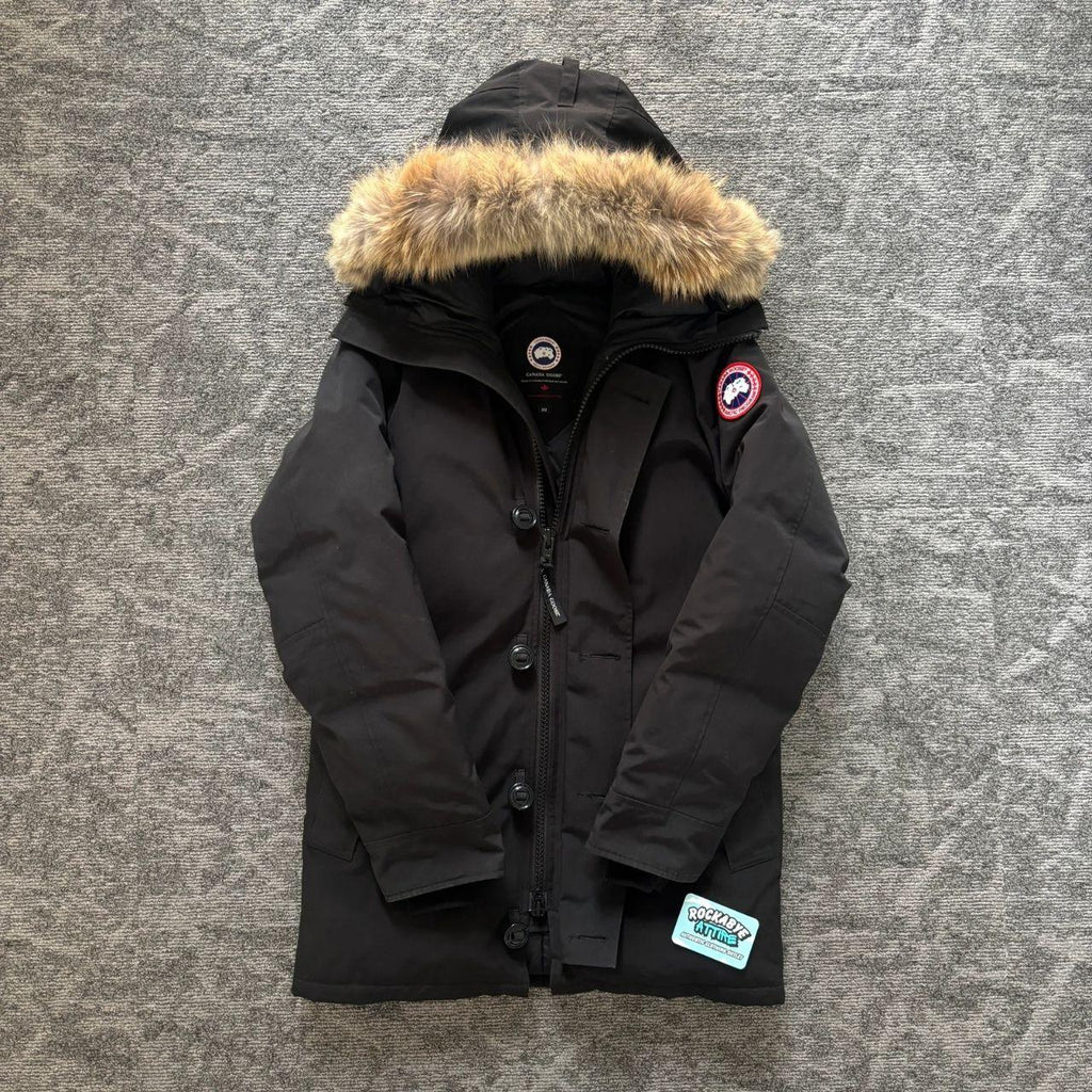 Canada Goose mens black chateau parka down coat size medium