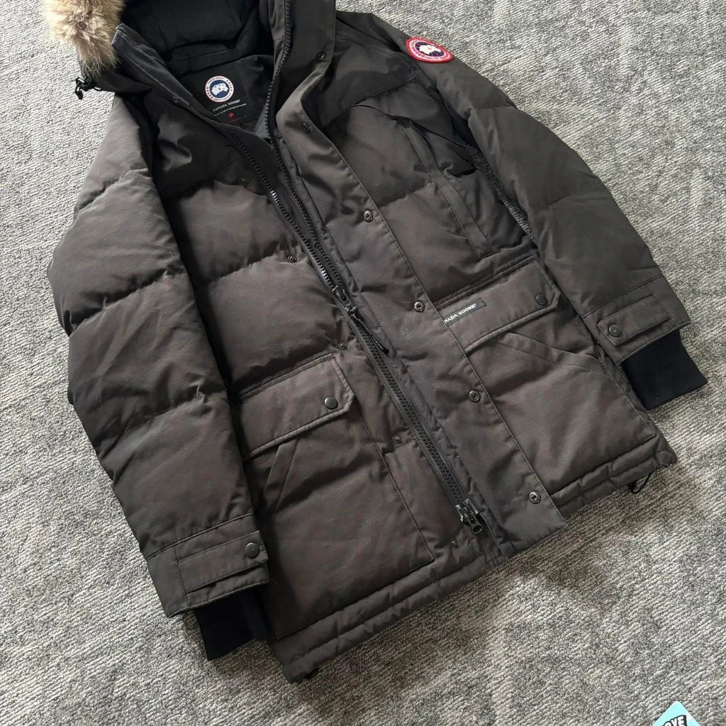 Canada Goose mens black emory parka down coat size medium