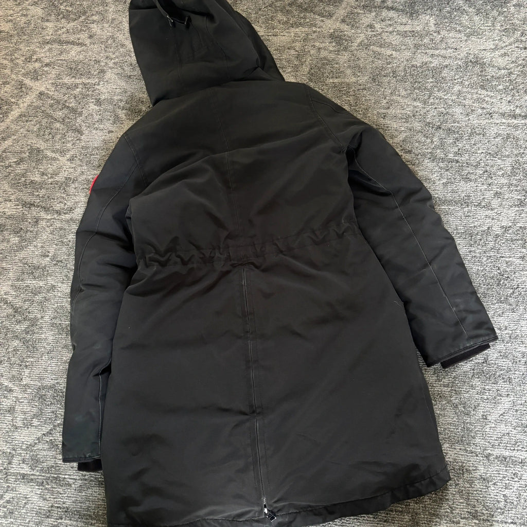 Canada Goose womens new season black rossclair winter parka down coat in size small