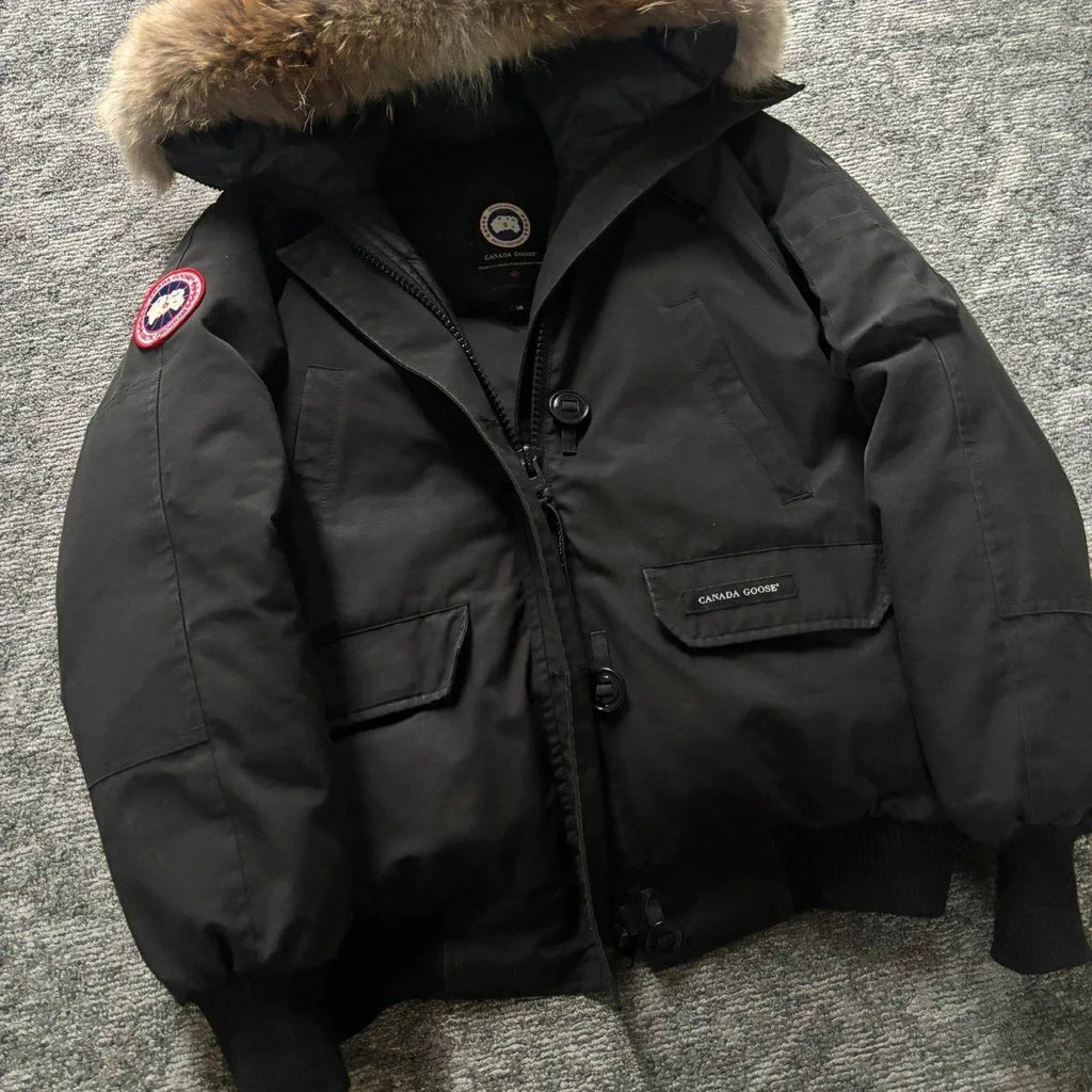 Canada Goose womens black chilliwack parka down coat size large