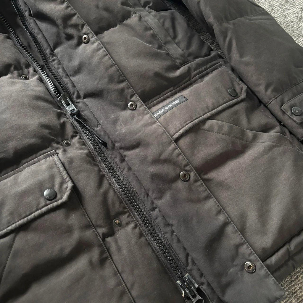 Canada Goose mens black emory parka down coat size medium