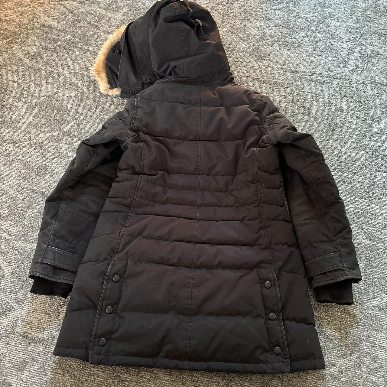 Canada Goose womens black lorette parka down coat size fusion medium