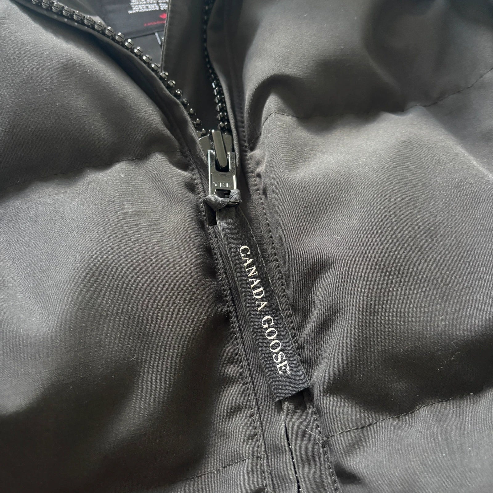 Canada Goose womens black chelsea parka down coat in size xs