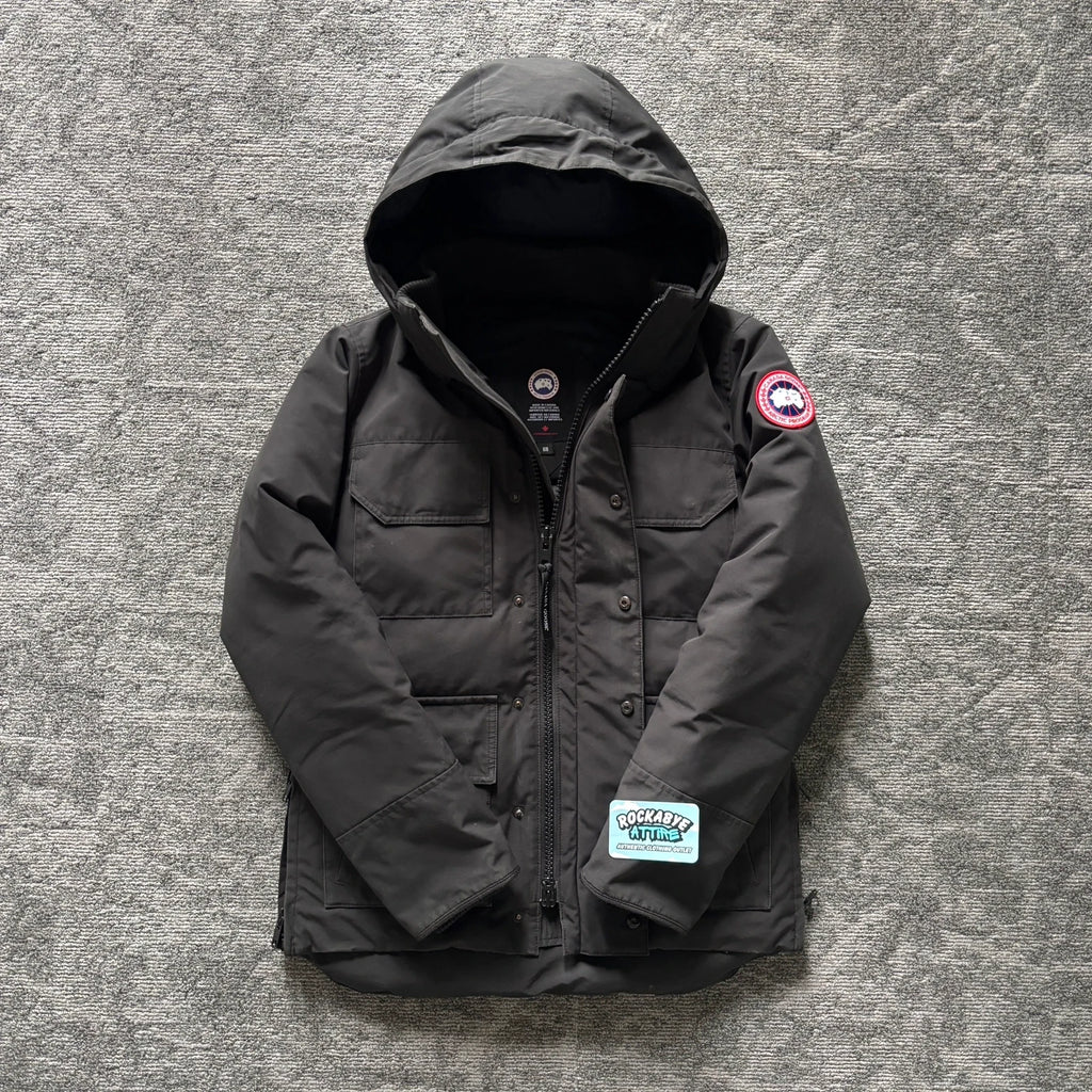 Canada Goose mens maitland black winter parka down coat size medium