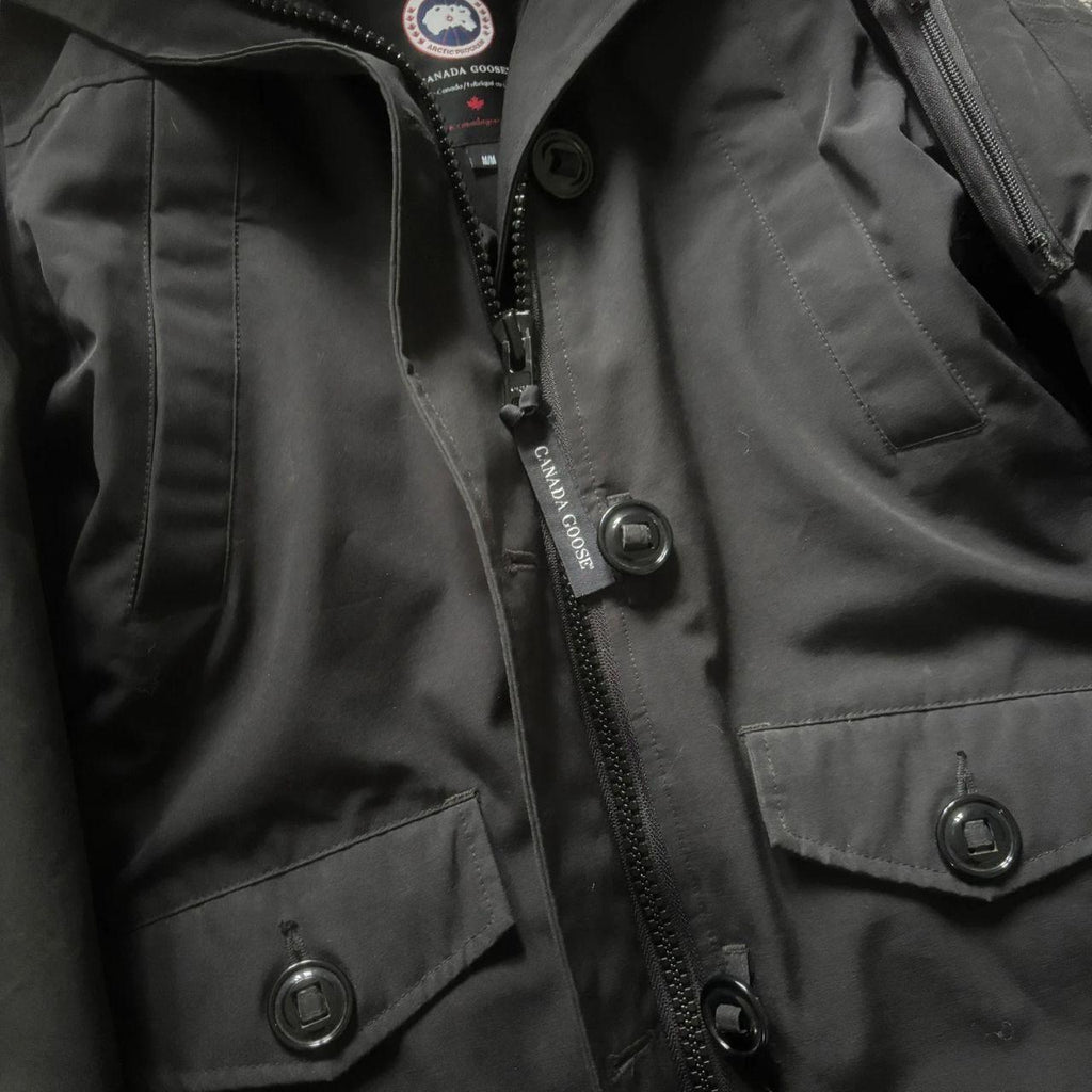 Canada Goose womens black Montebello parka down coat size medium