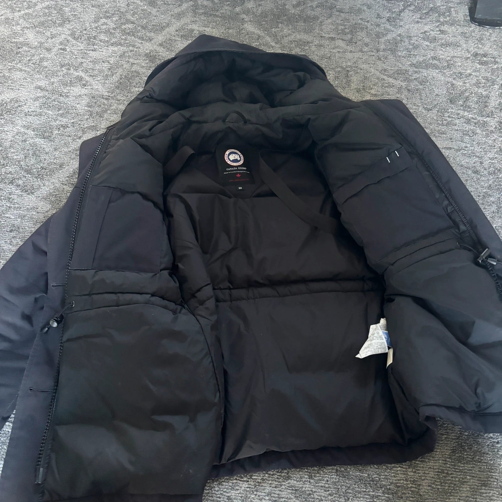 Canada Goose womens Montebello navy winter down parka coat in size medium