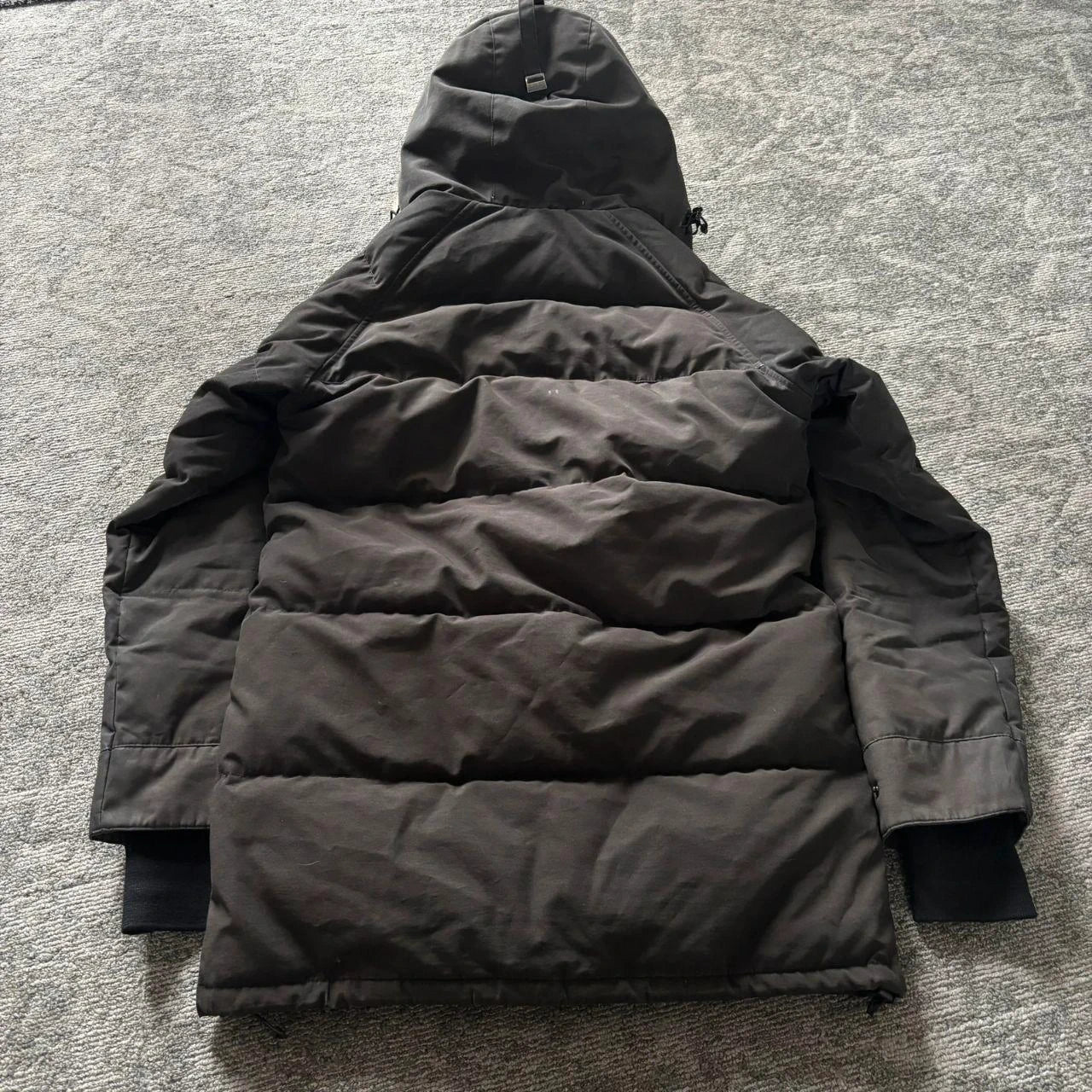 Canada Goose mens black emory parka down coat size medium