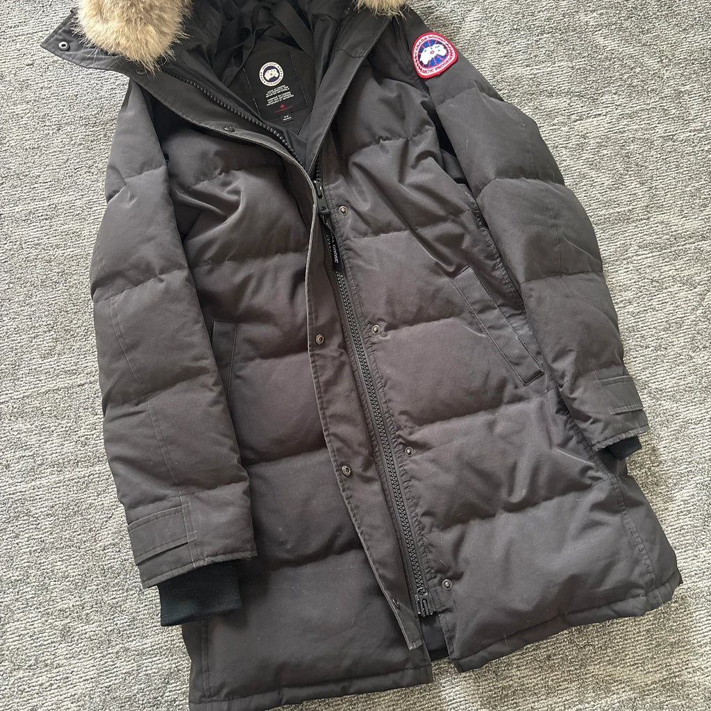 Canada Goose womens black shelburne parka down coat size medium