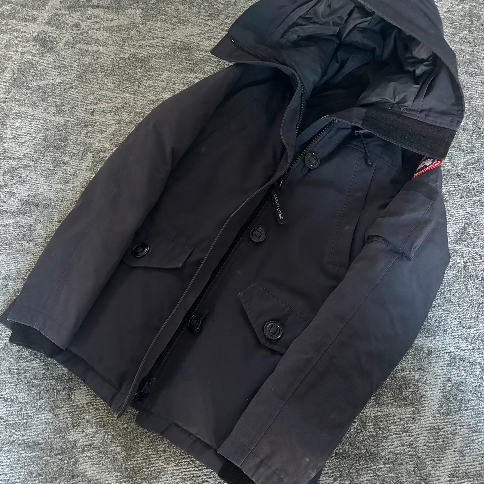Canada Goose womens Montebello navy winter down parka coat in size medium
