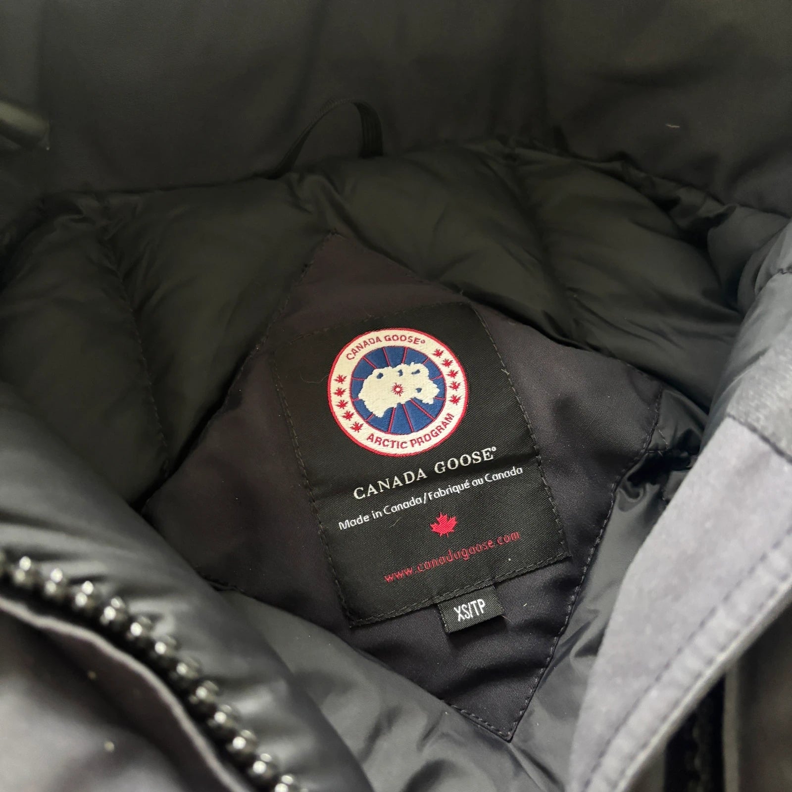 Canada Goose womens navy trillium parka down coat size xs