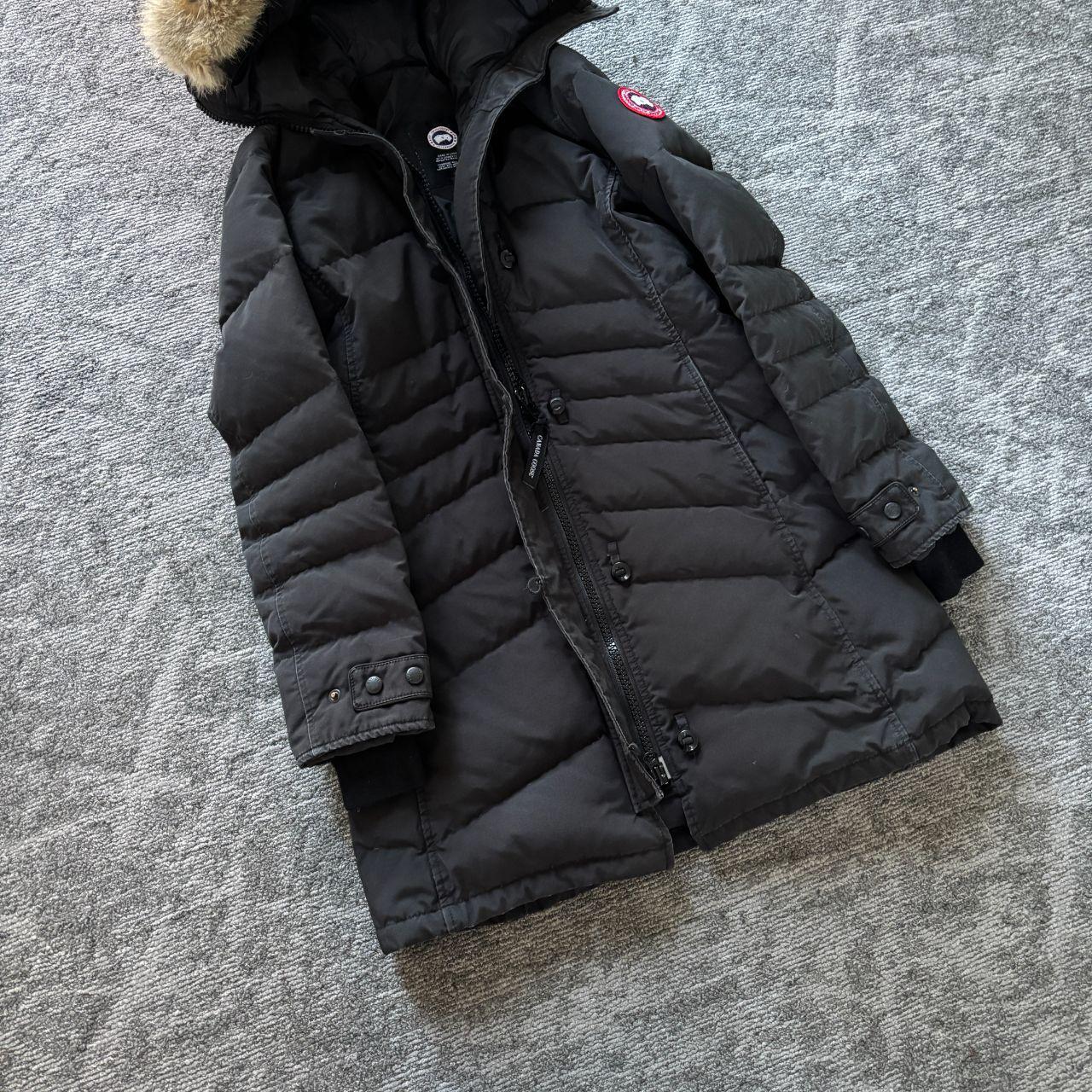 Canada Goose womens lorette black winter parka down coat in size medium