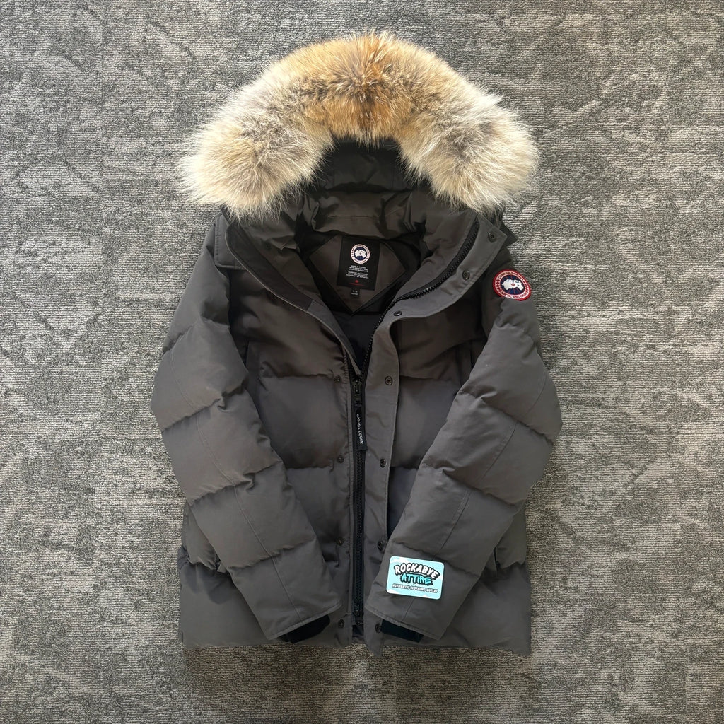 Canada Goose mens Wyndham grey winter parka down coat size XL
