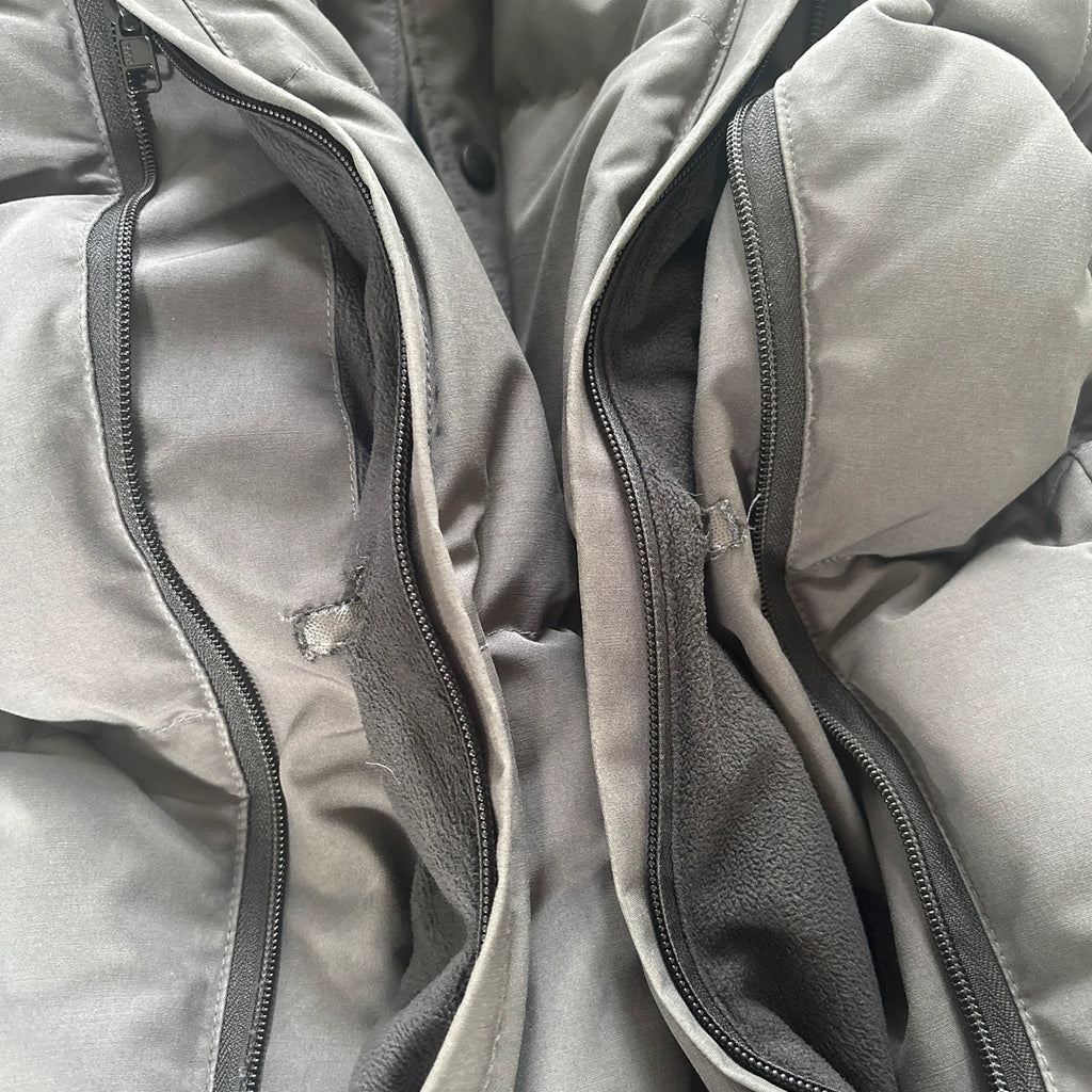 Canada Goose mens Wyndham grey winter parka down coat size XL