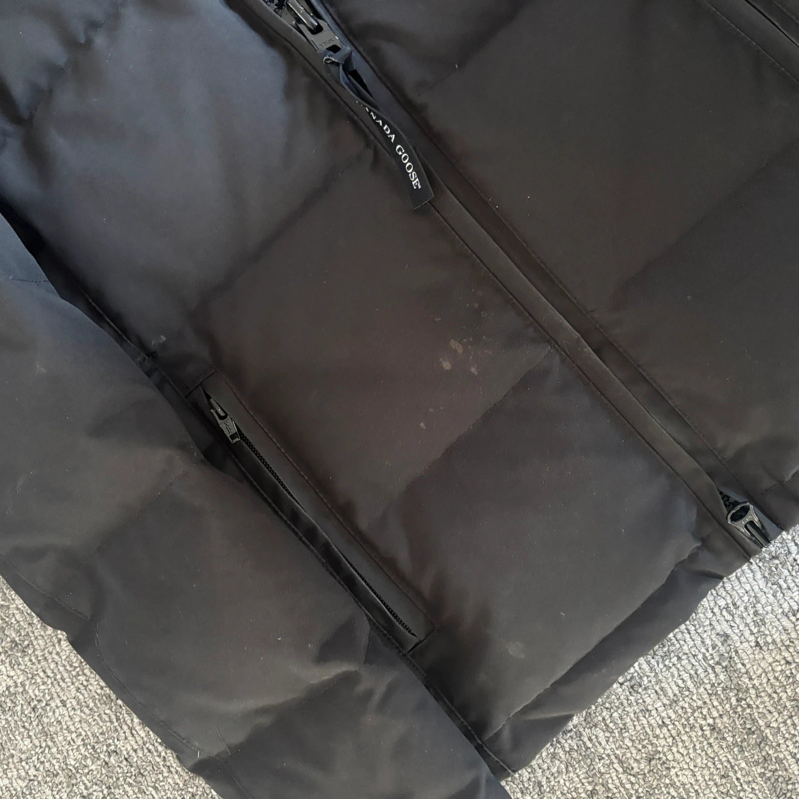 Canada Goose womens black chelsea parka down coat in size xs