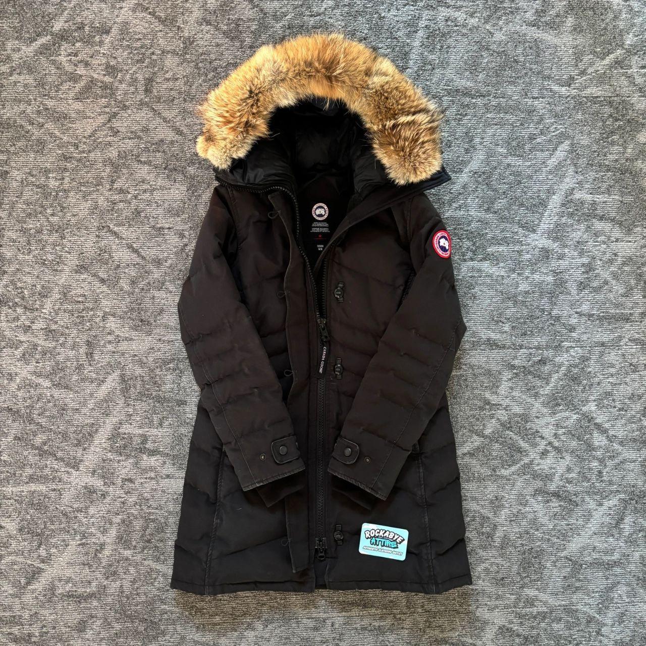 Canada Goose womens black lorette parka down coat size fusion medium