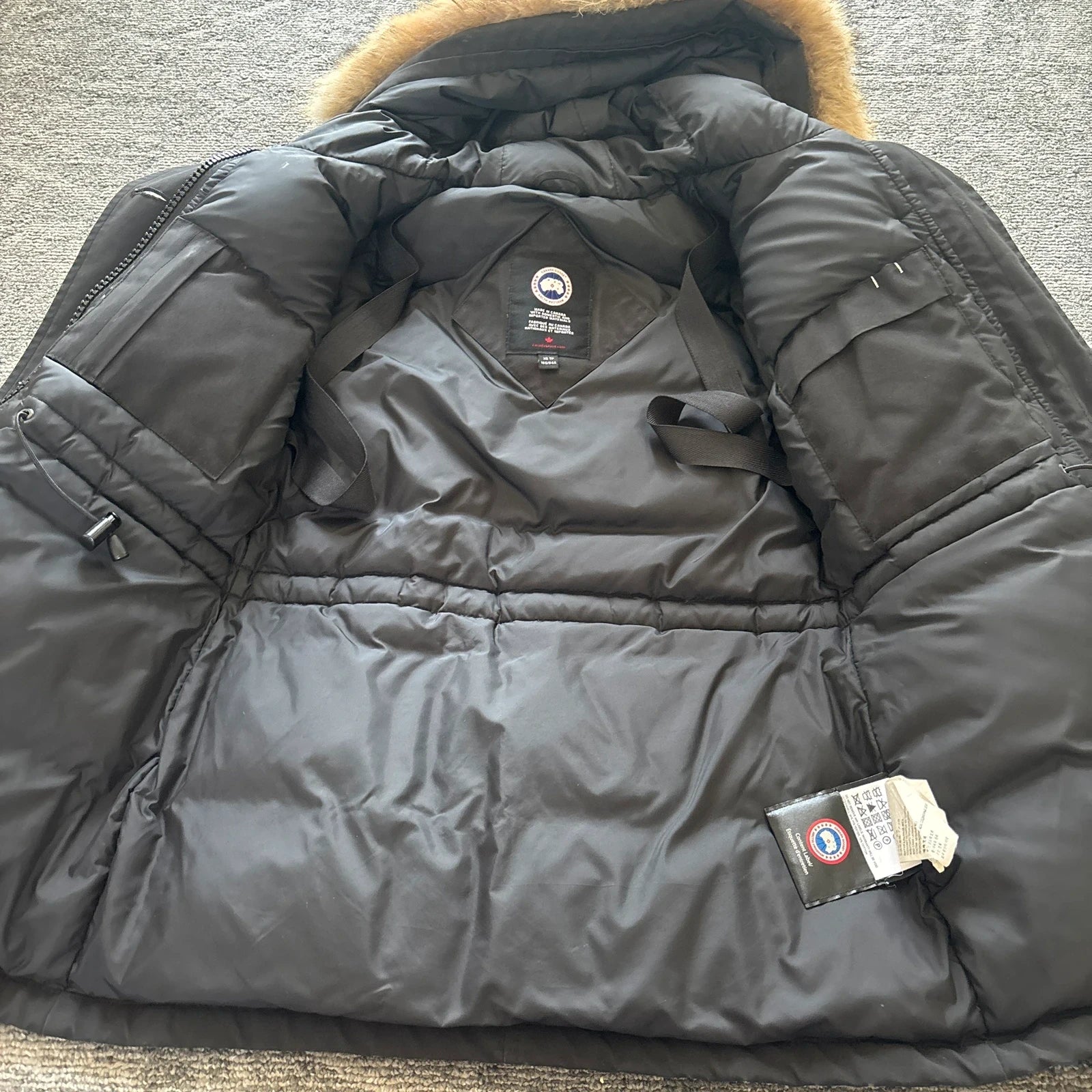 Canada Goose womens black montebello parka down coat size xs