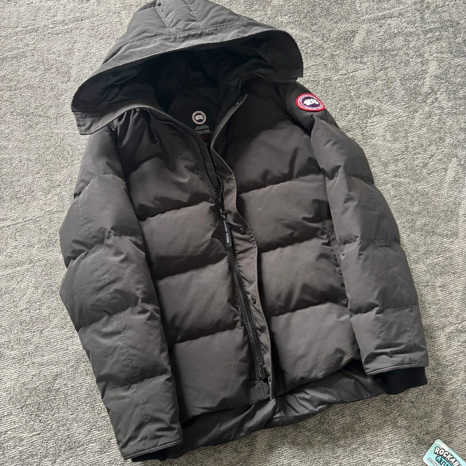 Canada Goose mens macmillan black winter parka down coat in size 2xl
