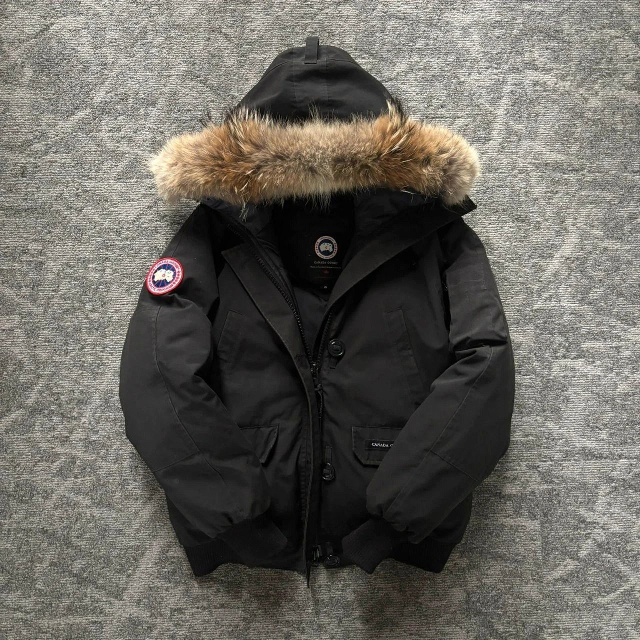 Canada Goose womens black chilliwack parka down coat size large