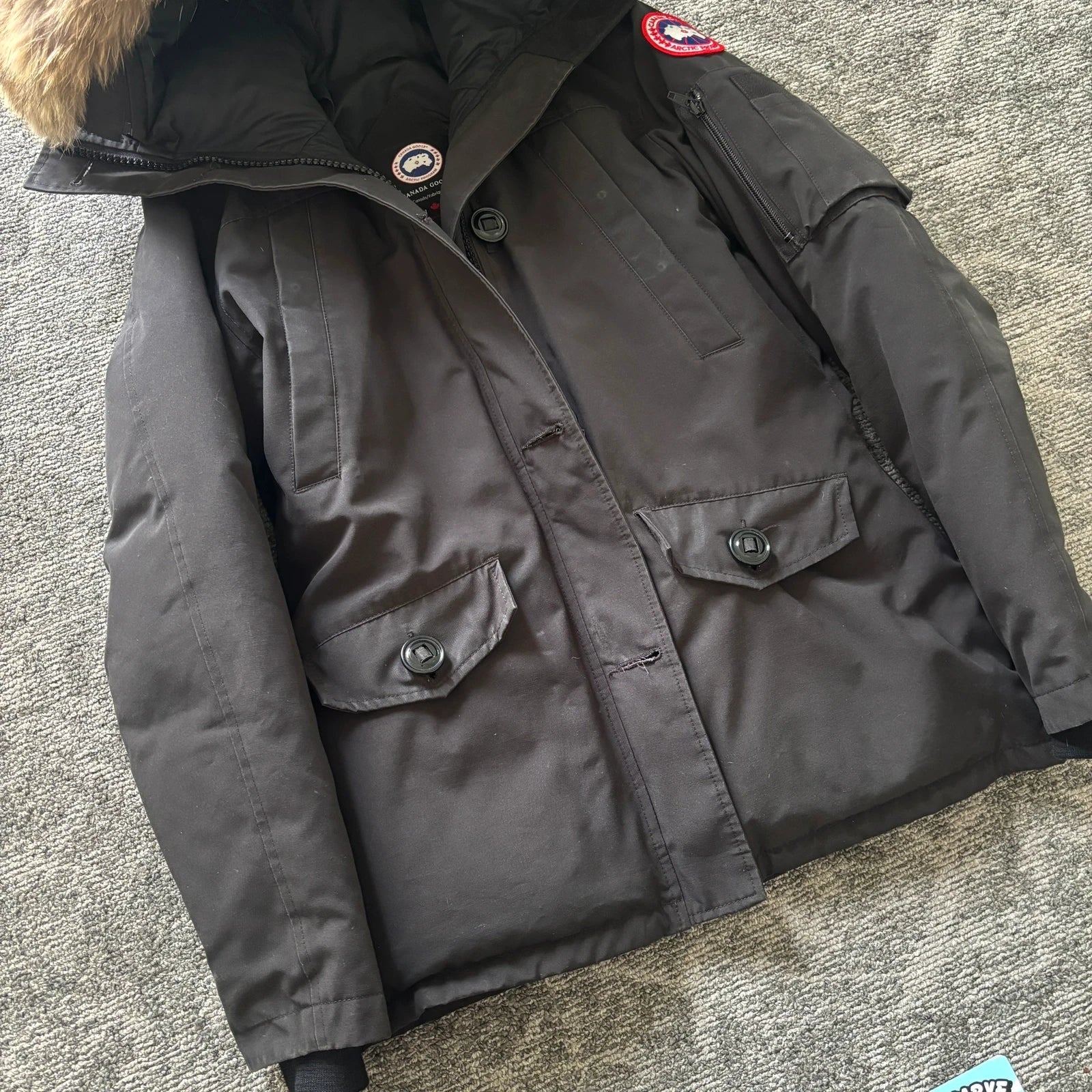 Canada Goose womens black montebello parka down coat size medium