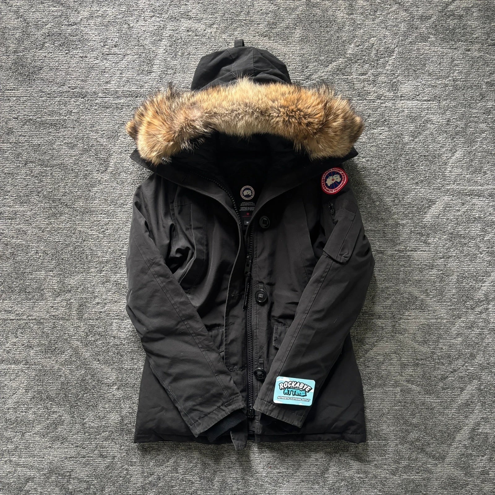 Canada Goose womens black montebello parka down coat in size small