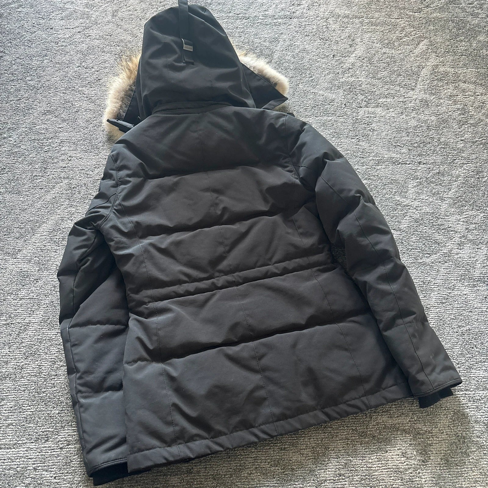 Canada Goose womens black chelsea parka down coat in size xs
