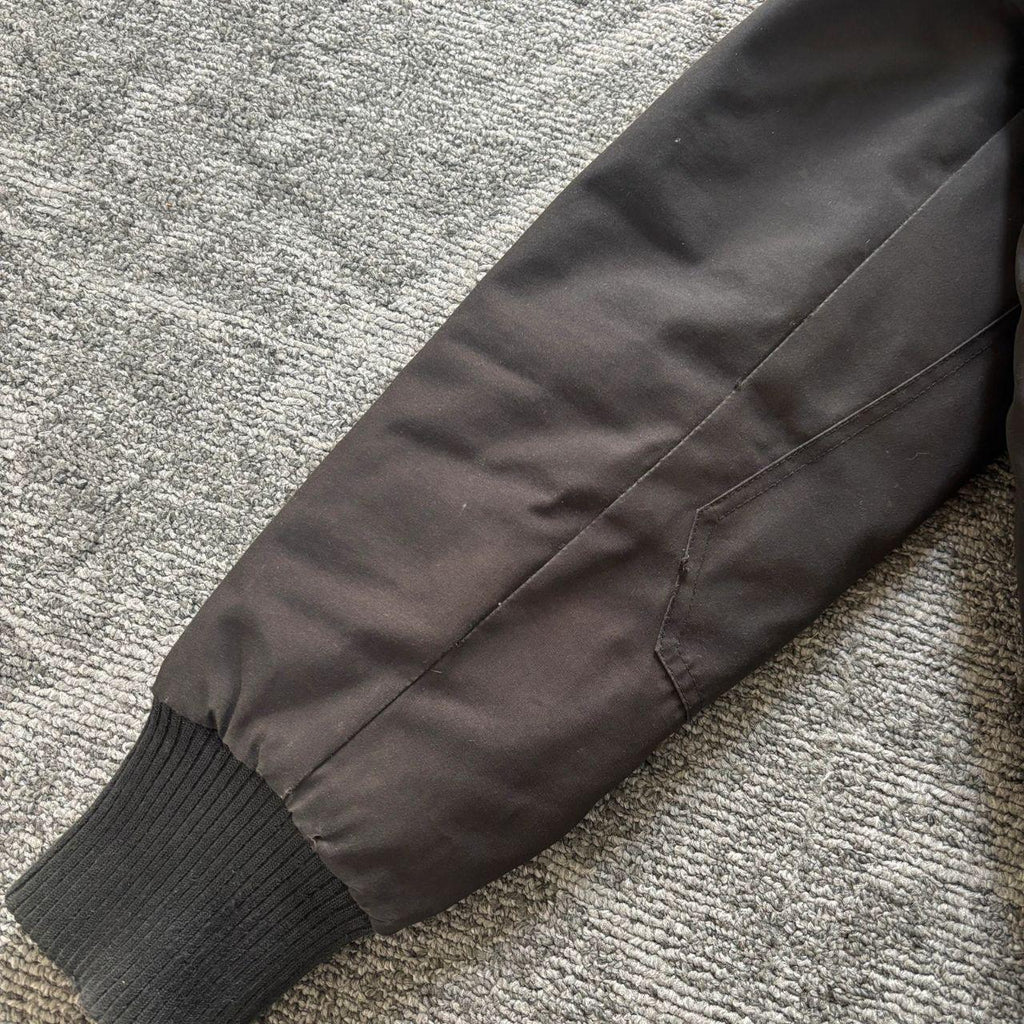Canada Goose womens black Chilliwack parka down coat size small