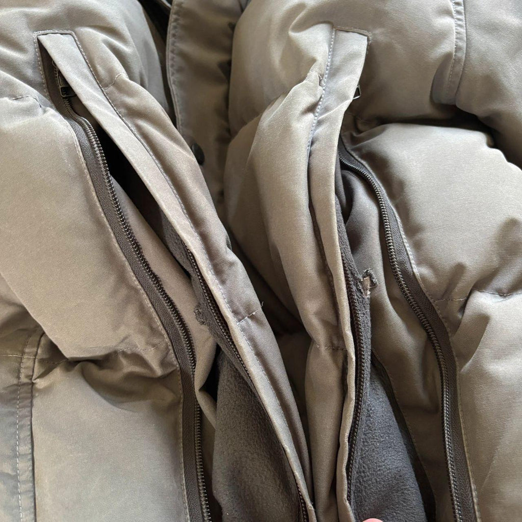 Canada Goose mens Wyndham grey winter parka down coat size large