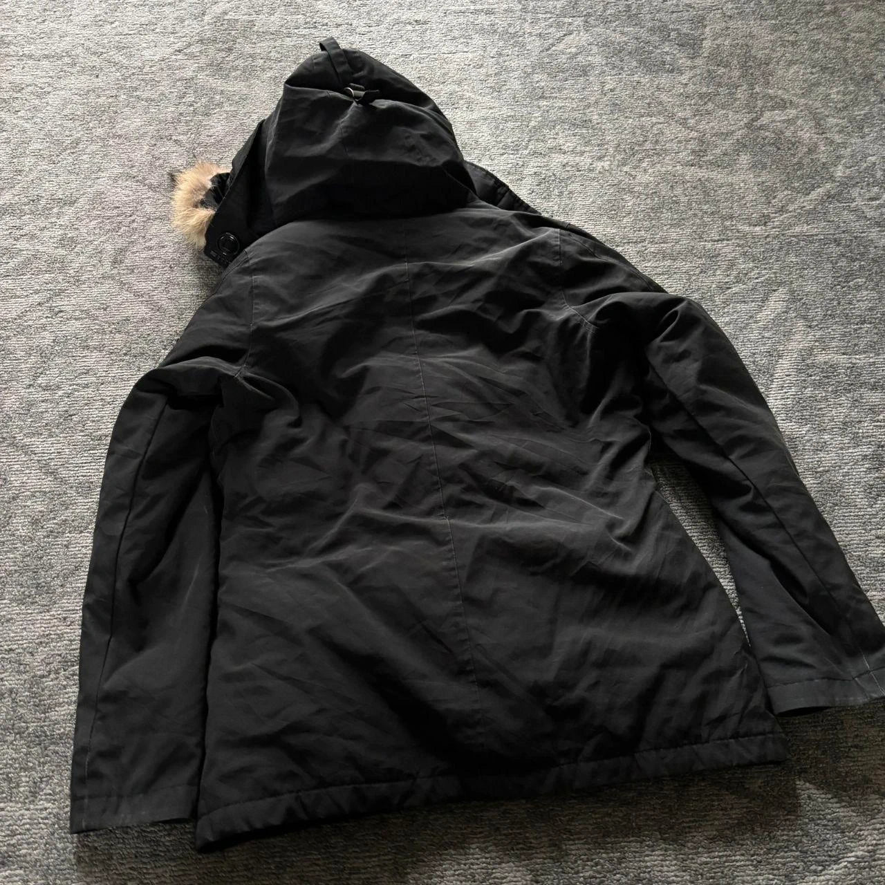 Canada Goose womens black Montebello parka down coat size medium