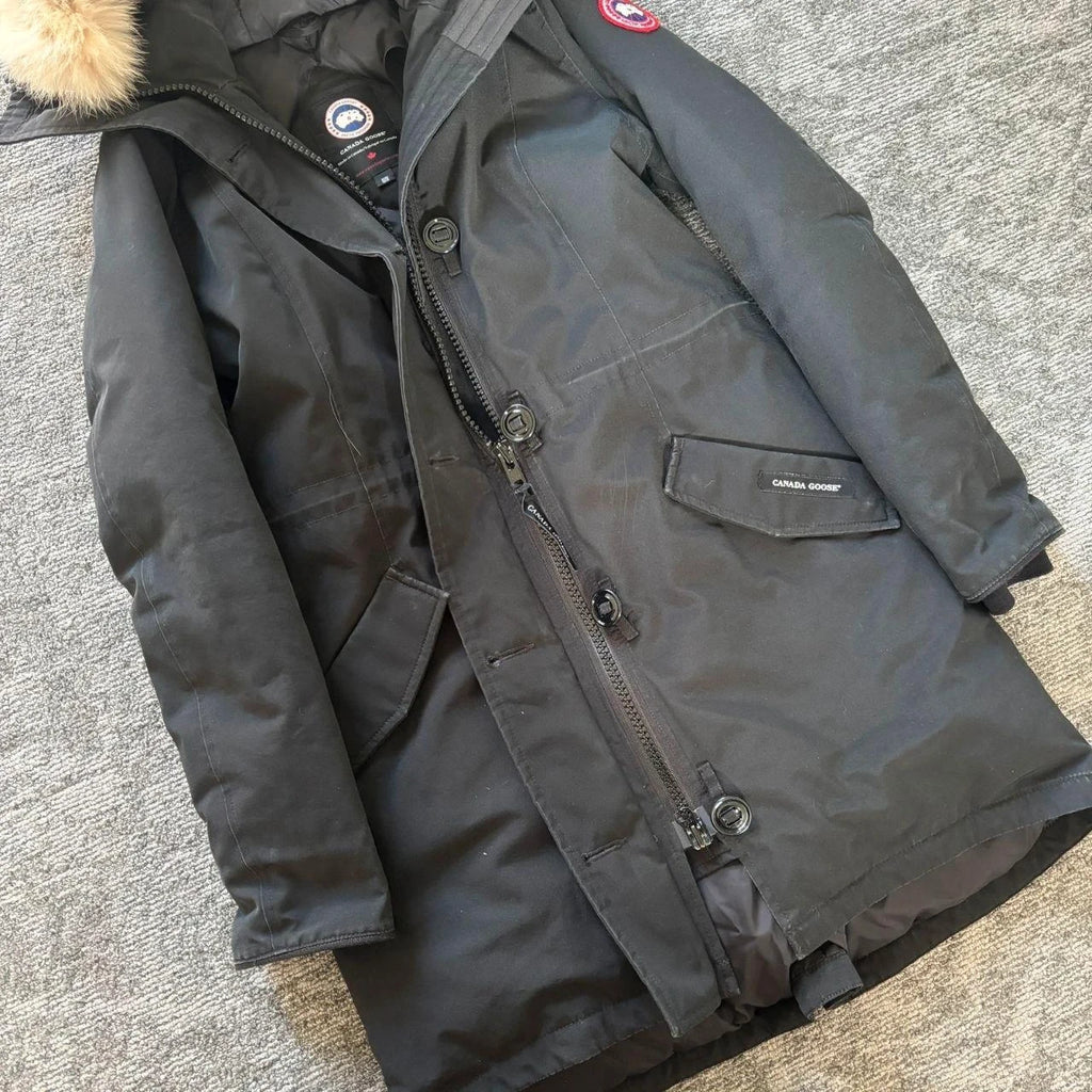 Canada Goose womens black rossclair parka down coat size medium