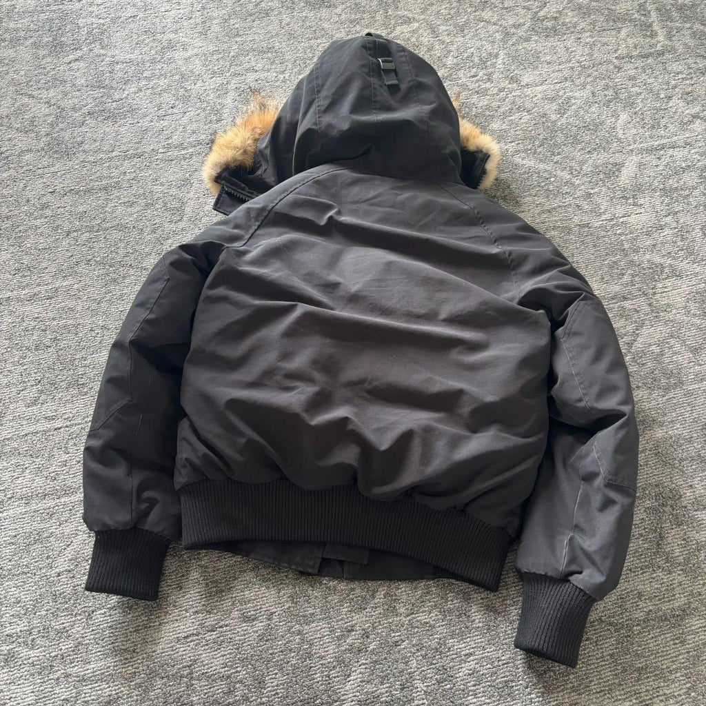 Canada Goose womens black chilliwack parka down coat size small