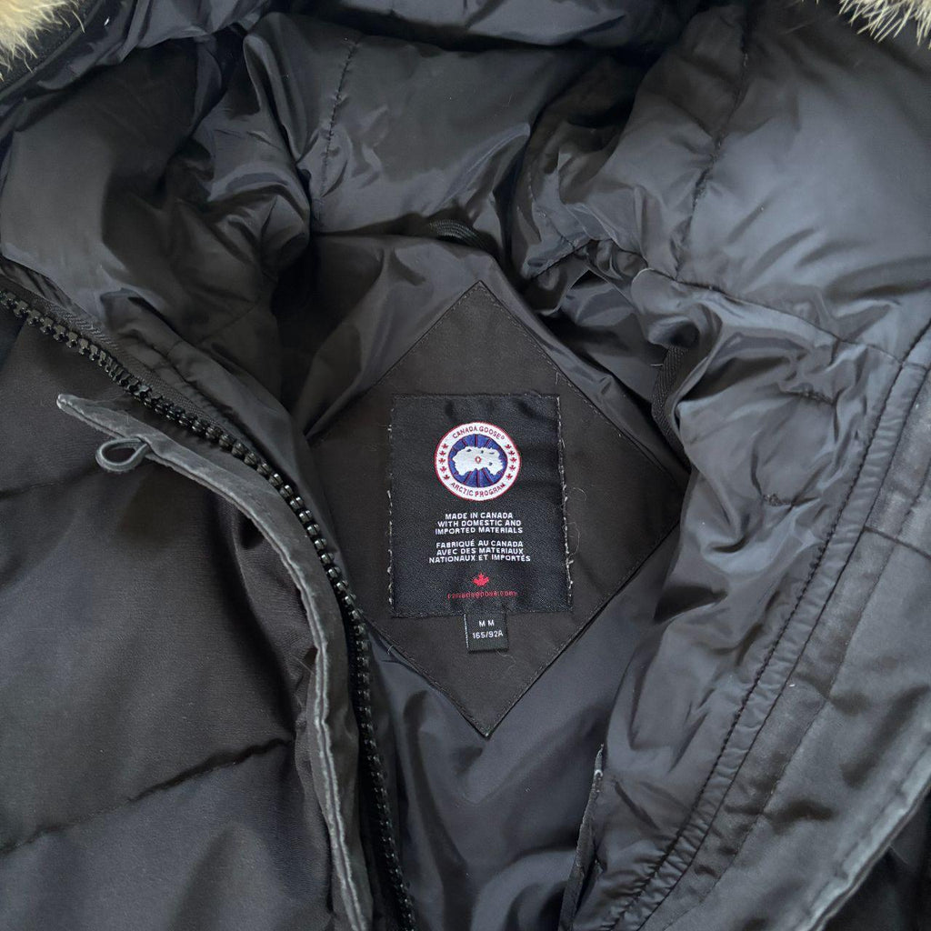 Canada Goose womens lorette black winter parka down coat in size medium