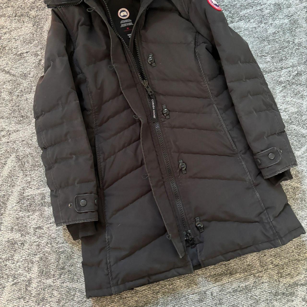 Canada Goose womens black lorette parka down coat size fusion medium