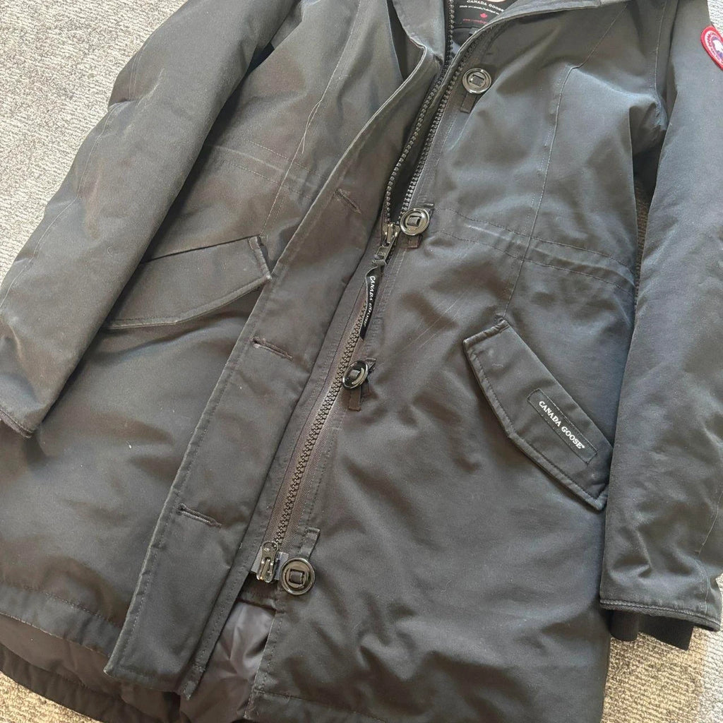 Canada Goose womens black rossclair parka down coat size medium