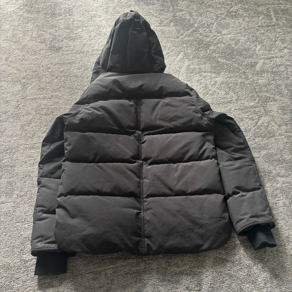 Canada Goose mens macmillan black winter parka down coat in size medium